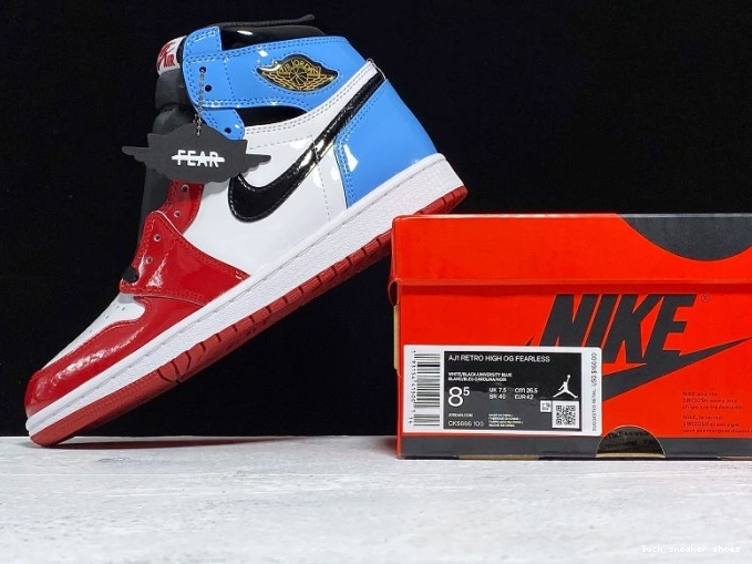 Reps LUCY OG Air Retro 1 High Jordan CK5666-100 Fearless 0702